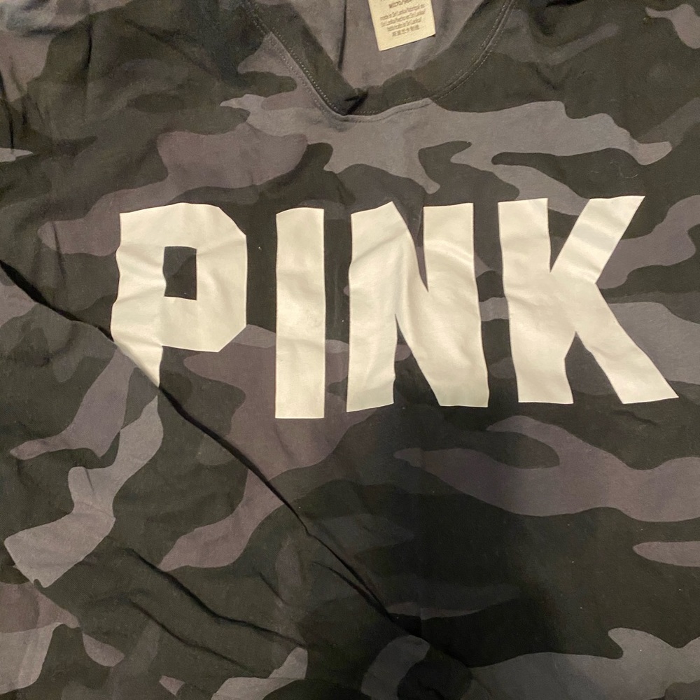 Long sleeve tee